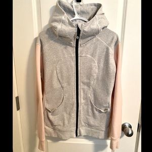 Lululemon - Scuba Hoodie - size 8